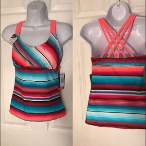 NWT XS ZeroXposur Wonderful Swim Top!!